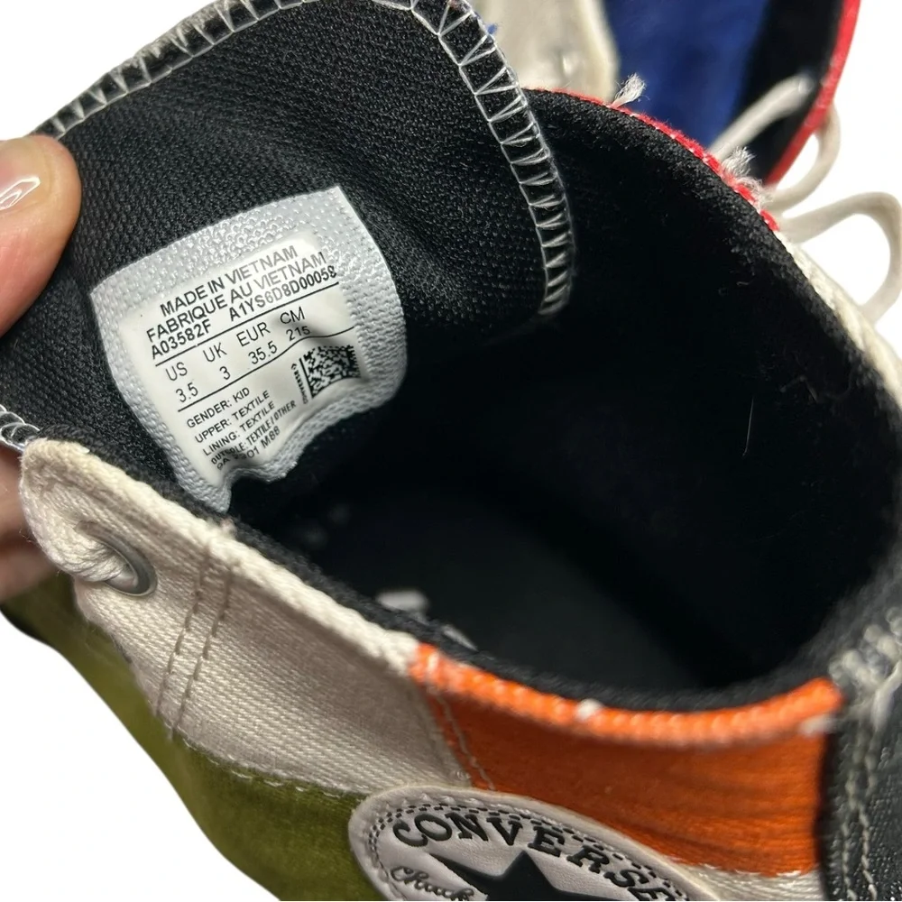 CONVERSE | Chuck Taylor Hi Top Patchwork Sneaker‎ - White + Multi - Sz Youth 3.5
